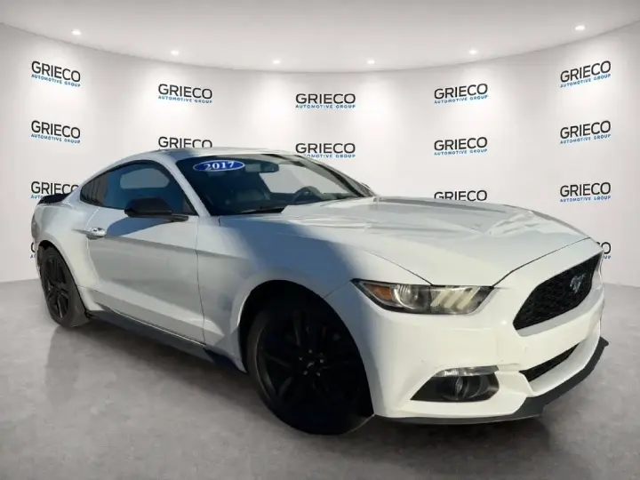 Ford Mustang 2017 EcoBoost 2d Fastback
