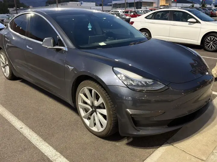 Tesla Model S 2019 AWD Long Range 4dr Fastback