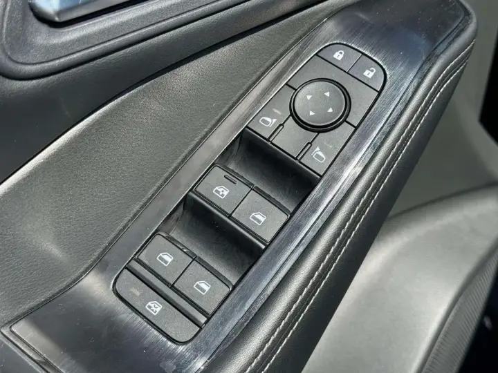 Nissan Rogue 2026 AWD SV 4p Crossover