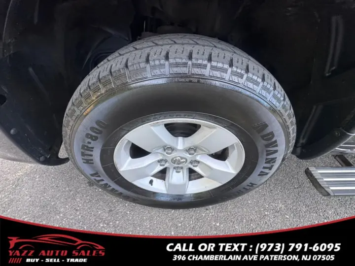 2017 Ram 1500 Express 4x4 Quad Cab 6''4" Box