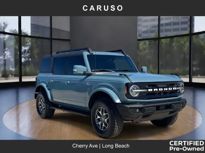 Ford Bronco 2023 4x4 Outer Banks 4dr SUV