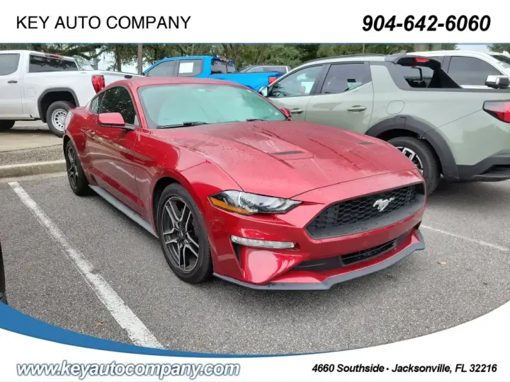 Ford Mustang 2019 EcoBoost fastback de 2 puertas
