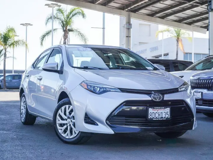 Toyota Corolla 2018 LE 4dr Sedán