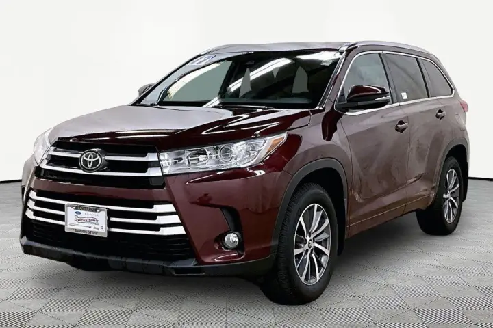 Toyota Highlander 2017 AWD XLE 4dr SUV