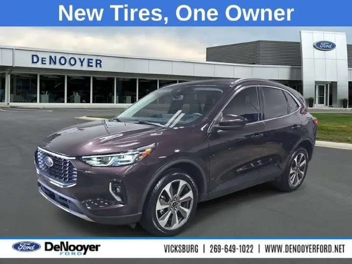 Ford Escape 2023 AWD Platinum 4dr SUV