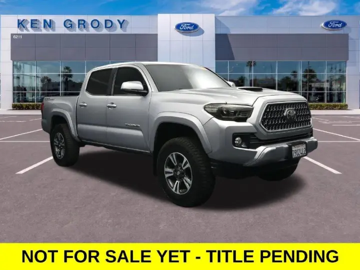Toyota Tacoma 2018 4x2 TRD Off-Road 4dr Cab Doble 5.0 ft SB