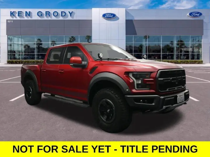 Ford F-150 2017 4x4 Raptor 4dr SuperCrew 5.5 ft. SB