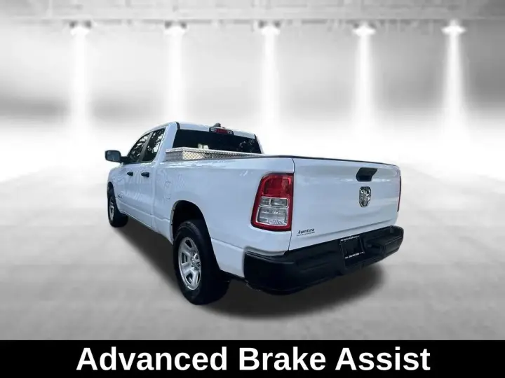 Ram 1500 2022 4x2 Tradesman 4dr Quad Cab 6.4 ft. SB Pickup