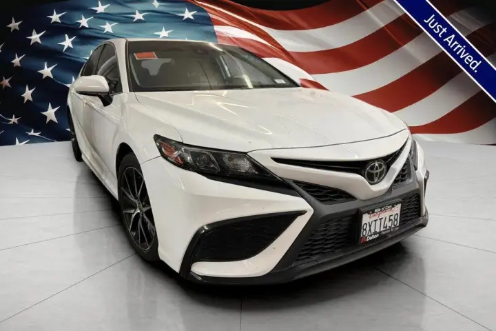 Toyota Camry 2021 SE 4dr Sedán