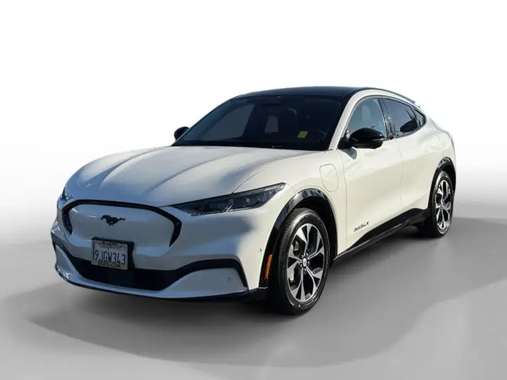 Ford Mustang Mach-E 2023 Premium 4p SUV
