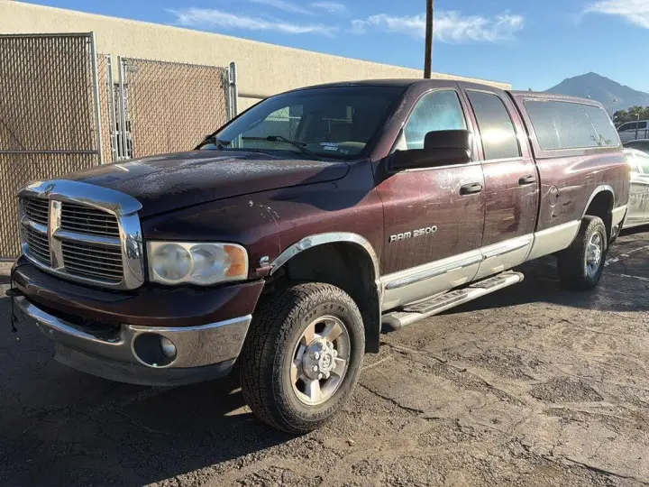 Dodge Ram 2500 2004 4dr Quad Cab SLT 4WD SB