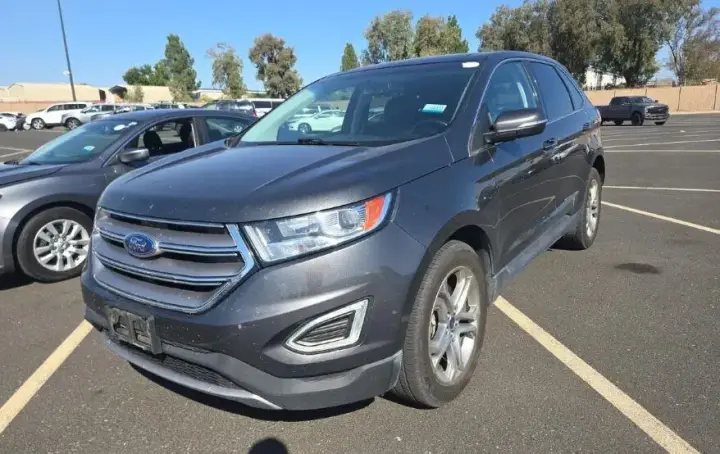 Ford Edge 2017 AWD Titanium 4dr Crossover