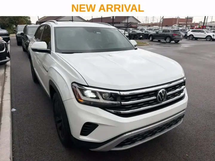 Volkswagen Atlas Cross Sport 2022 AWD V6 SE 4Motion 4dr SUV w/Technology