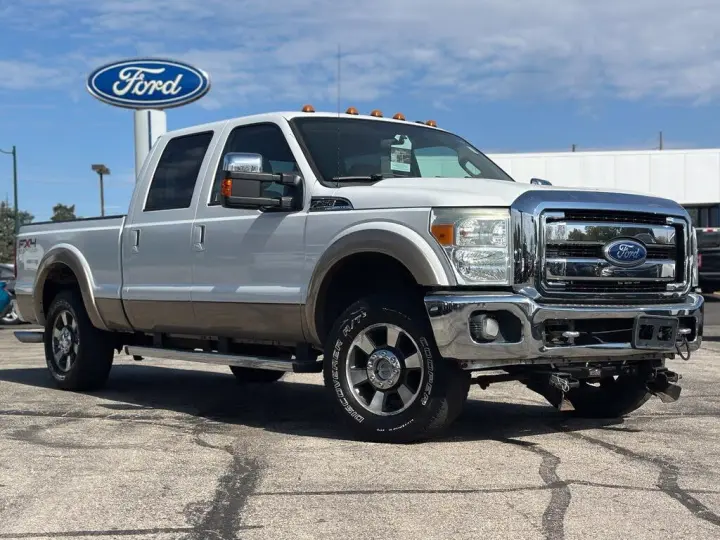 Ford F-250 Super Duty 2011 4x4 Lariat 4dr Crew Cab 6.8 ft. SB Pickup