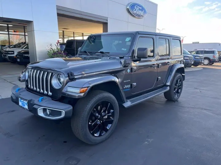 Jeep Wrangler Unlimited 2022 4x4 Sahara 4xe 4dr SUV