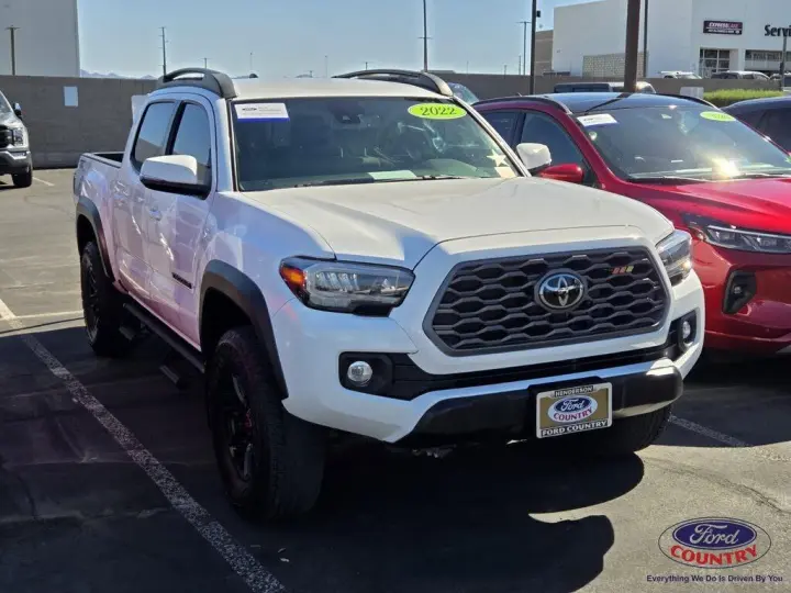Toyota Tacoma 2022 4x4 TRD Pro 4dr Double Cab 5.0 ft SB 6M