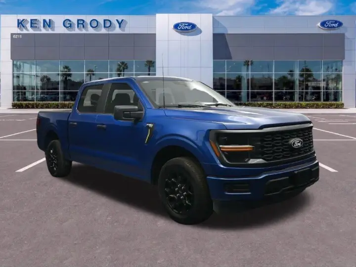 Ford F-150 2025 4x2 STX 4dr SuperCrew 5.5 ft. SB