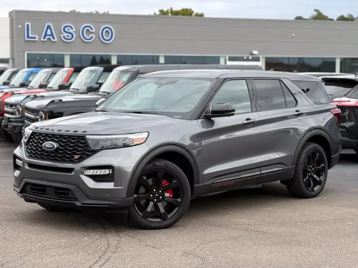 Ford Explorer 2022 AWD ST 4dr SUV