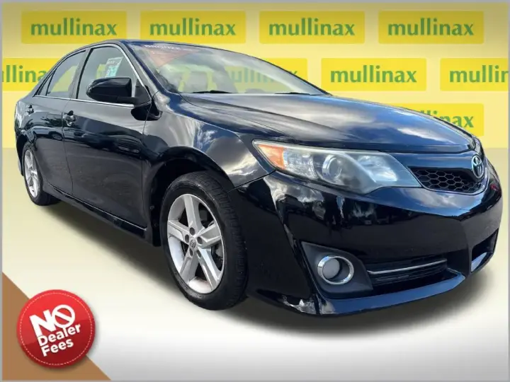 Toyota Camry 2014 SE 4 Sedán