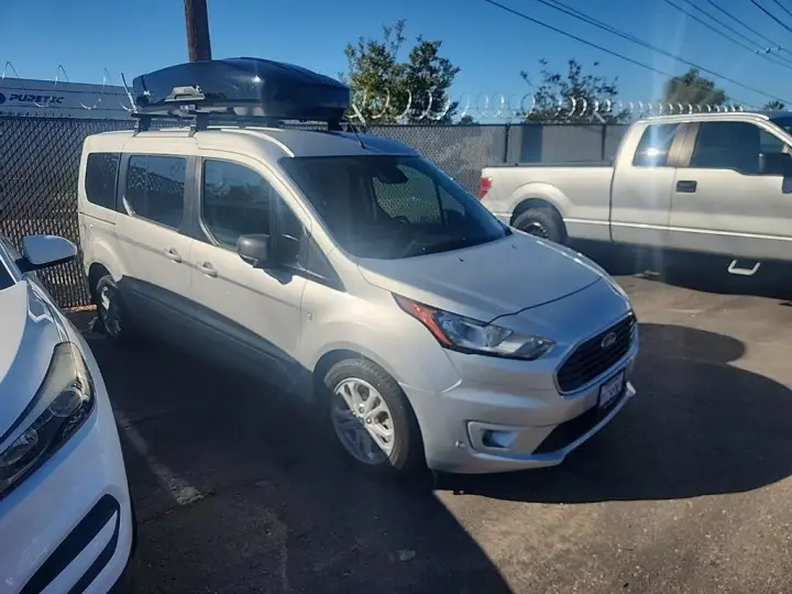 Ford Transit Connect 2022 XLT 4dr LWB Mini-Van con Puerta Trasera Levadiza