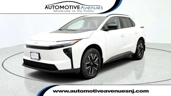 Toyota bZ 2026 Limited crossover de 4 puertas