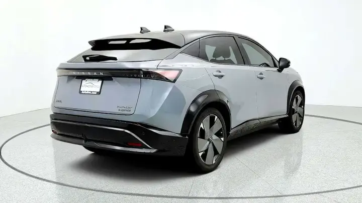 Nissan Ariya 2023 AWD Platinum+ e-4ORCE 4dr Crossover