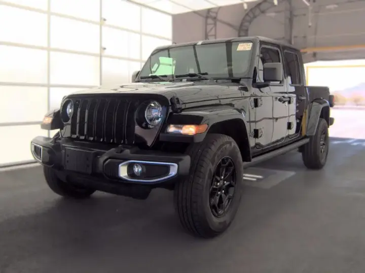 Jeep Gladiator 2022 4x4 Sport 4dr Crew Cab 5.0 ft. SB