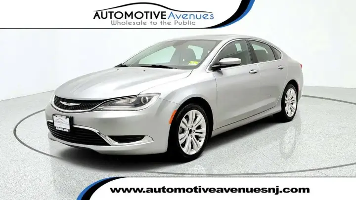 Chrysler 200 2015 Limited 4dr Sedán