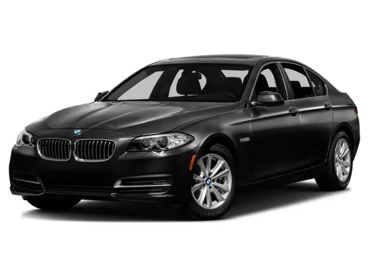 BMW Serie 5 2015 528i 4dr Sedán