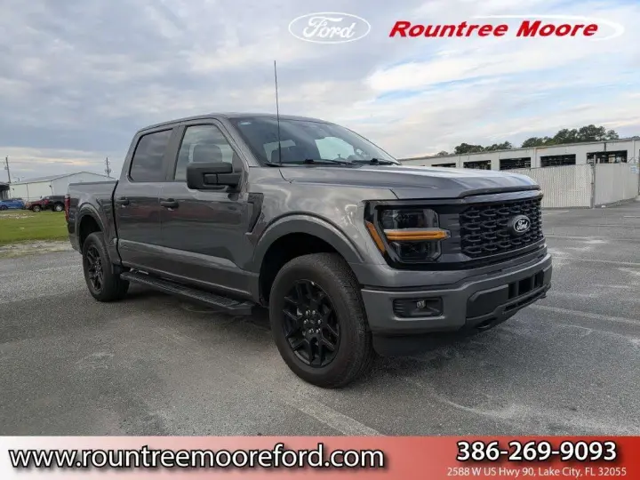 Ford F-150 2025 4x4 STX 4 puertas SuperCrew 5.5 pies SB
