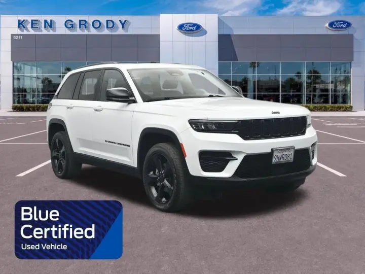 Jeep Grand Cherokee 2023 4x4 Laredo SUV 4 puertas