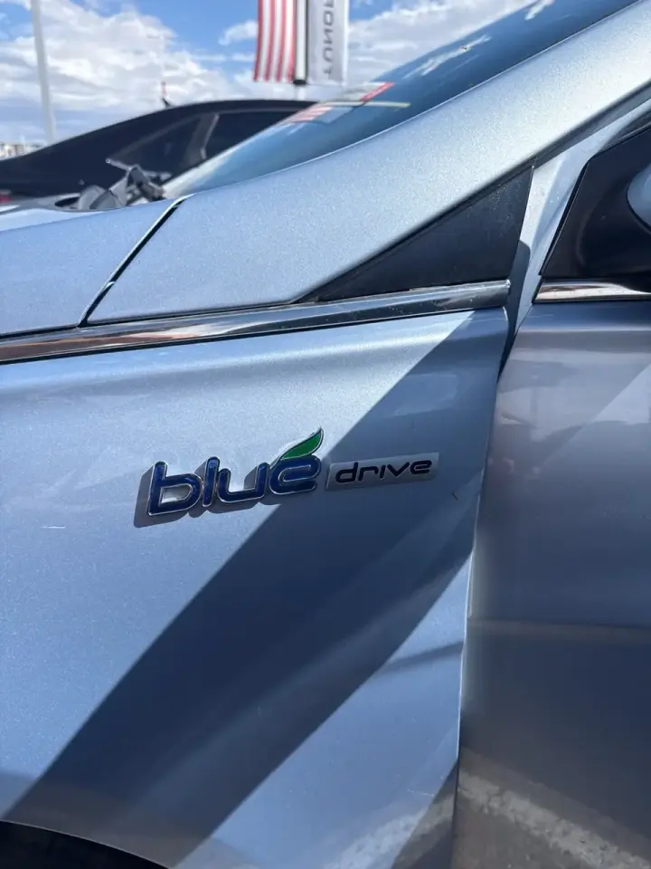 Hyundai SONATA Híbrido 2015 4dr Sedán
