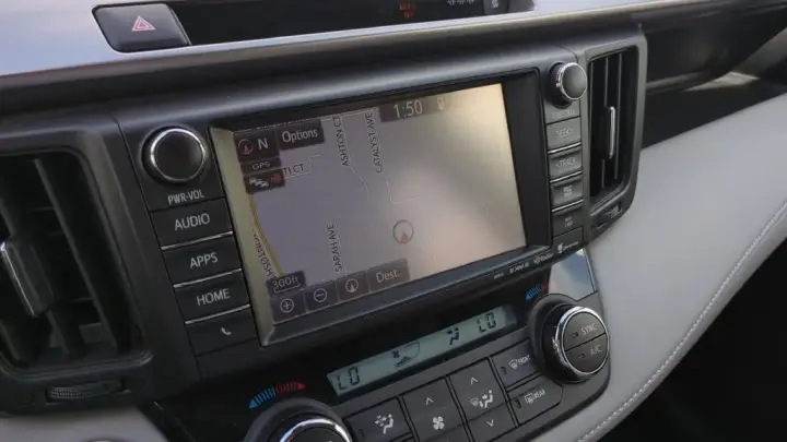 Toyota RAV4 2017 XLE 4dr SUV