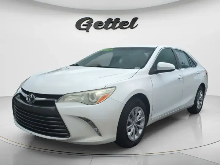 Toyota Camry 2016 LE 4dr Sedán