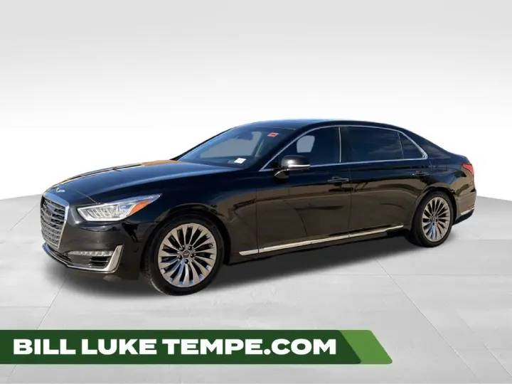 2017 Genesis G90