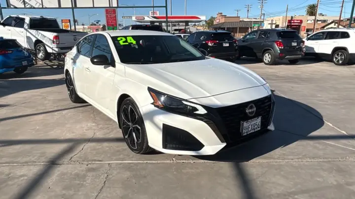 2024 Nissan ALTIMA