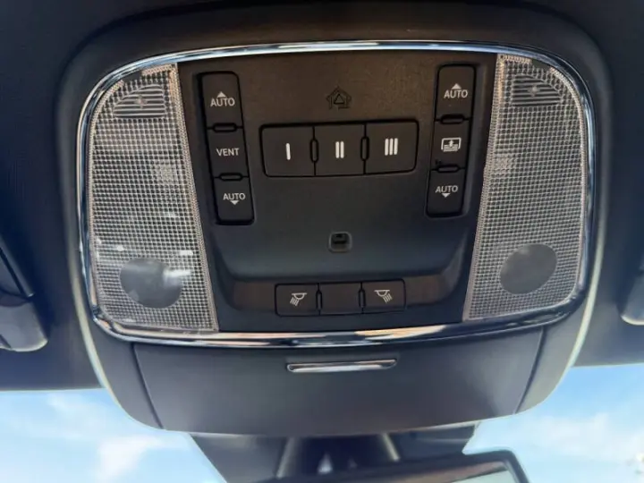 2012 Chrysler 300