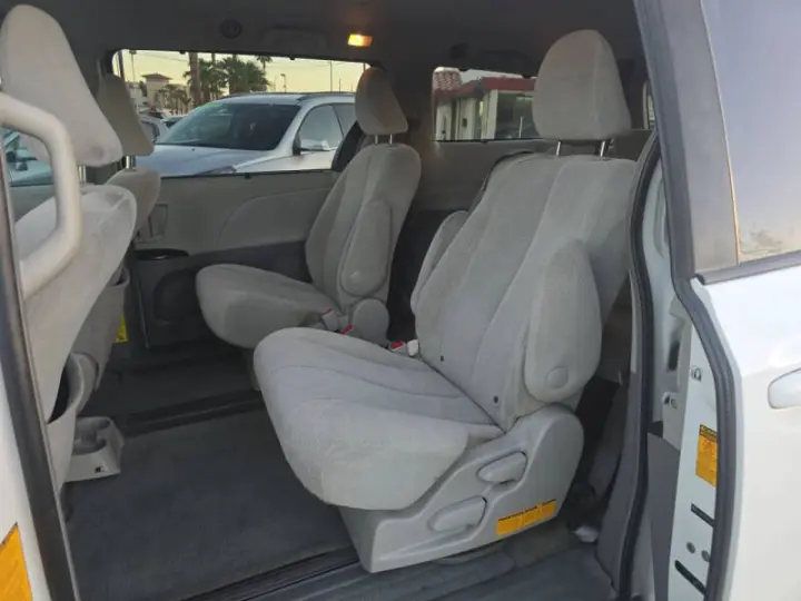 2014 Toyota Sienna