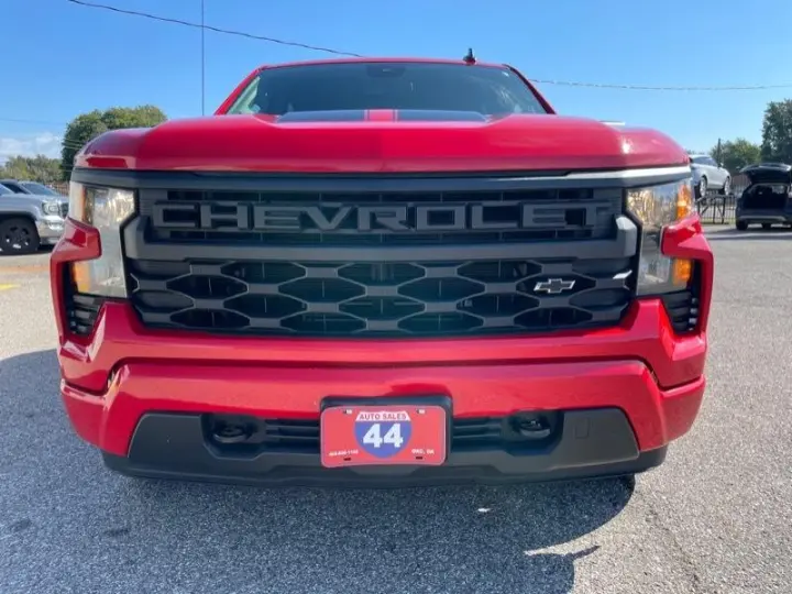 2023 Chevrolet Silverado 1500 Custom Crew Cab 2WD