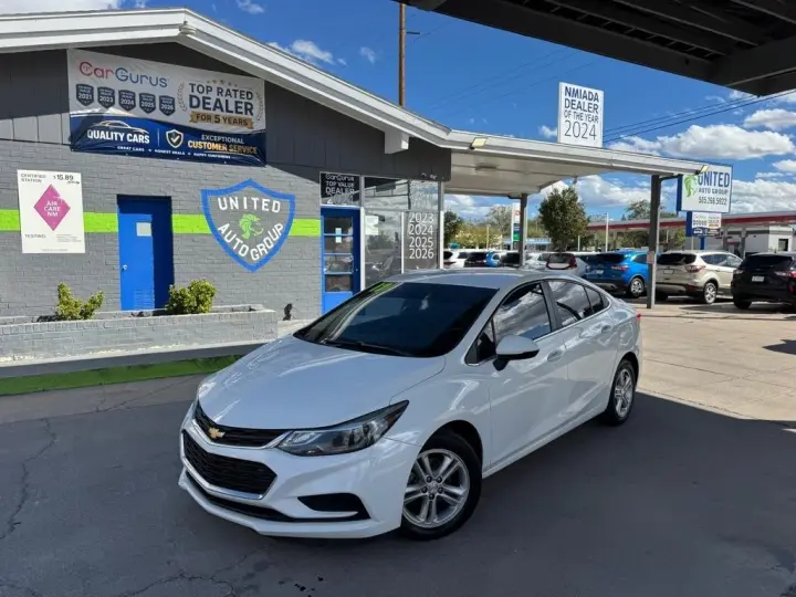 2017 Chevrolet Cruze 4dr Sdn 1.4L LT w/1SD