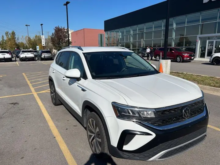 Volkswagen Taos 2024 SE 4dr SUV