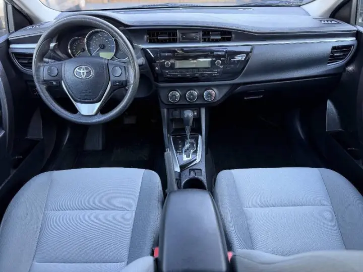 Corolla Toyota 2015