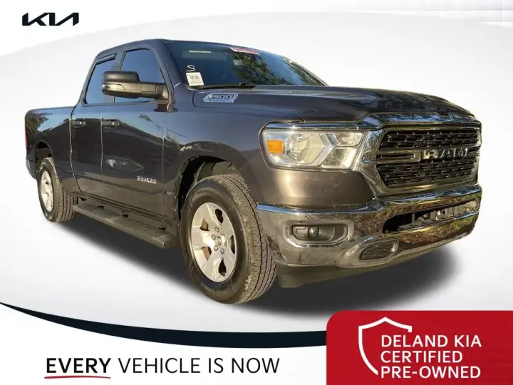 Camioneta Ram 1500 2023 4x2 Big Horn 4 puertas Quad Cab caja corta de 6.4 pies