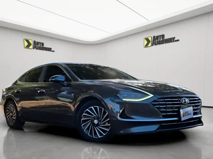 2023 Hyundai SONATA HYBRID