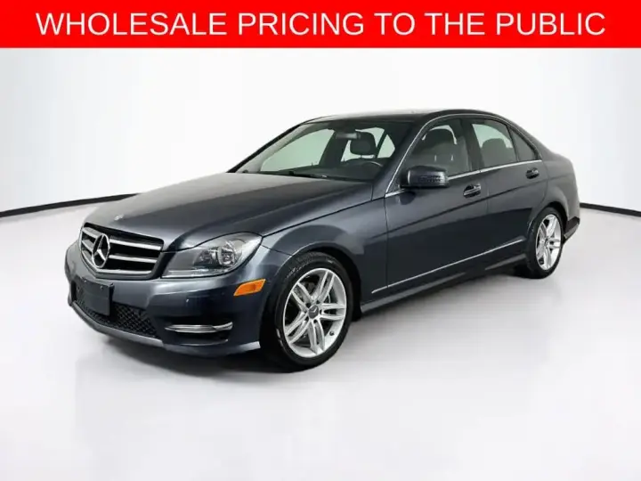 Mercedes-Benz Clase C 2014 C 250 Lujo 4 puertas Sedán