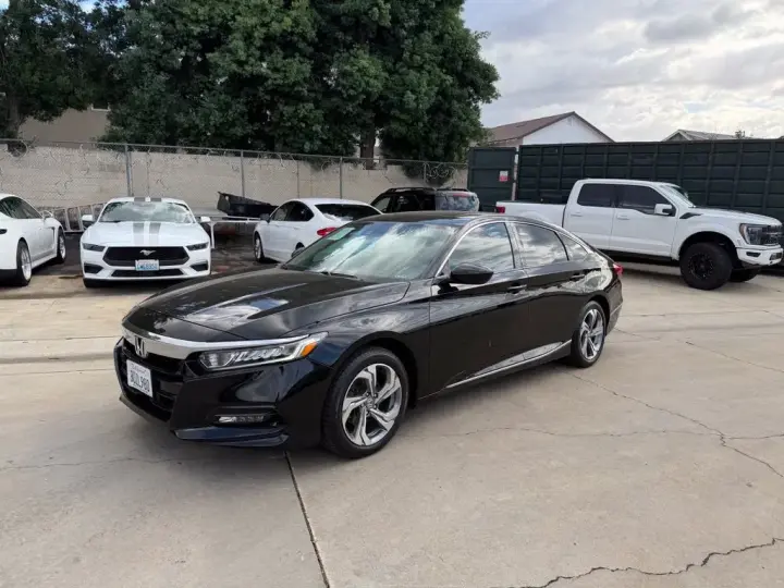 Honda Accord 2020 EX Sedán 4 puertas