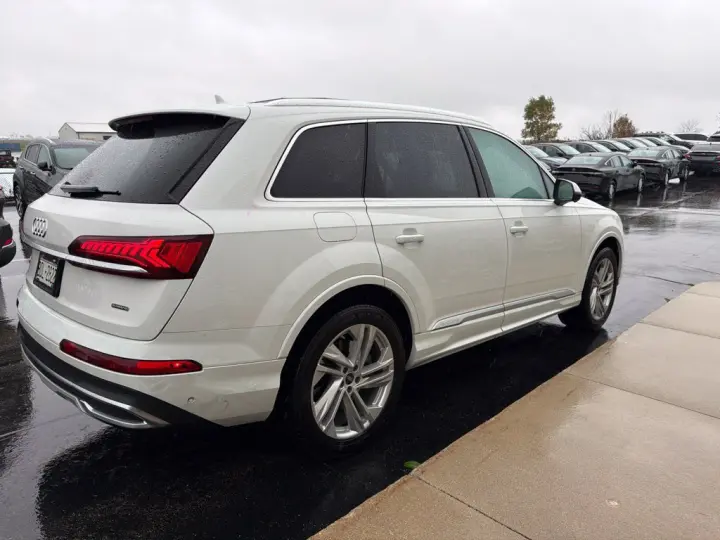2023 Audi Q7
