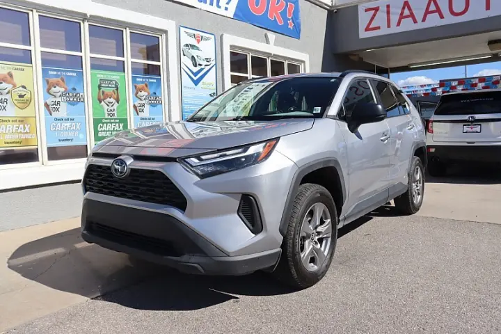 2023 Toyota RAV4 Hybrid LE