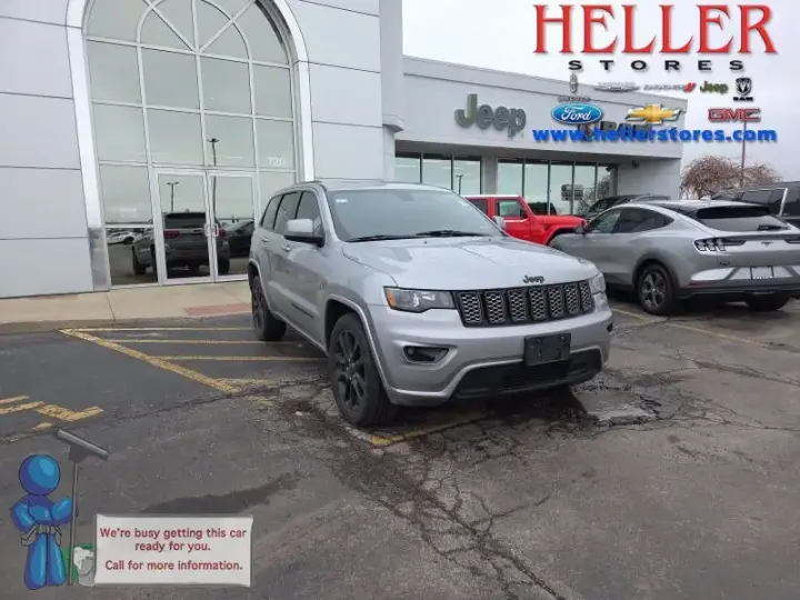 Jeep Grand Cherokee 2018 4x4 Laredo 4dr SUV