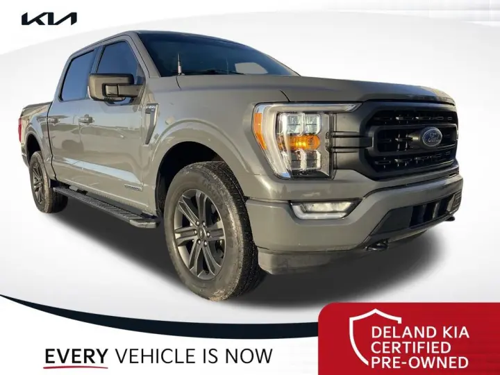 Ford F-150 2021 4x4 XLT 4dr SuperCrew 5.5 ft. SB